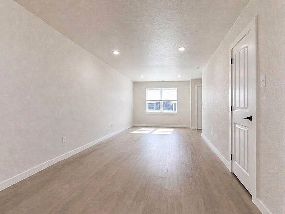 5th image of 1118 S 51st St #B