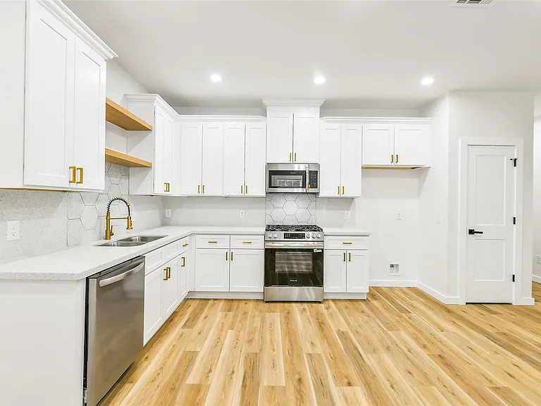 6103 Cavalier St #A — Photo 10