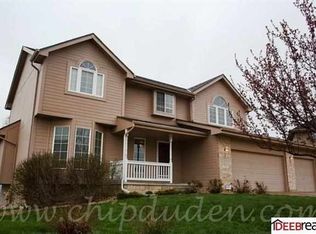 2210 N 151st Avenue Cir, Omaha, NE 68116