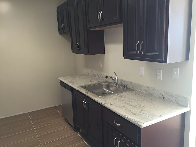 2319-2323 Shattuck Ave #303 — Photo 5