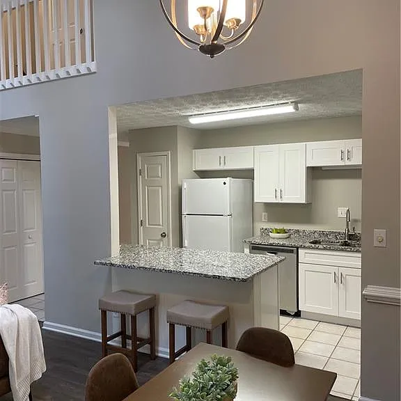1068 Travelers Trl NW — Photo 5