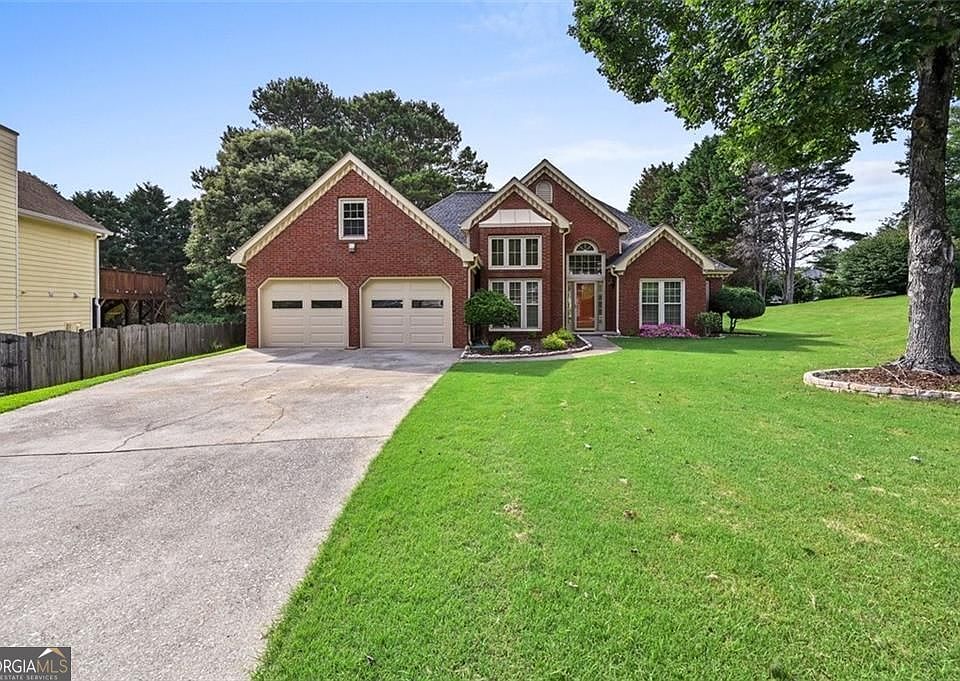 1st image of 245 Walford Ct
