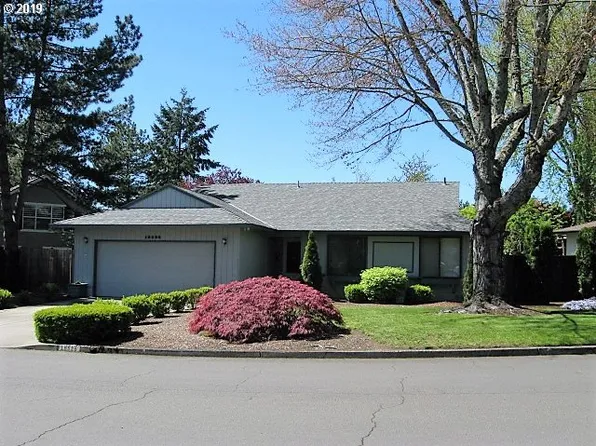 15525 NW Perimeter Dr, Beaverton, OR 97006