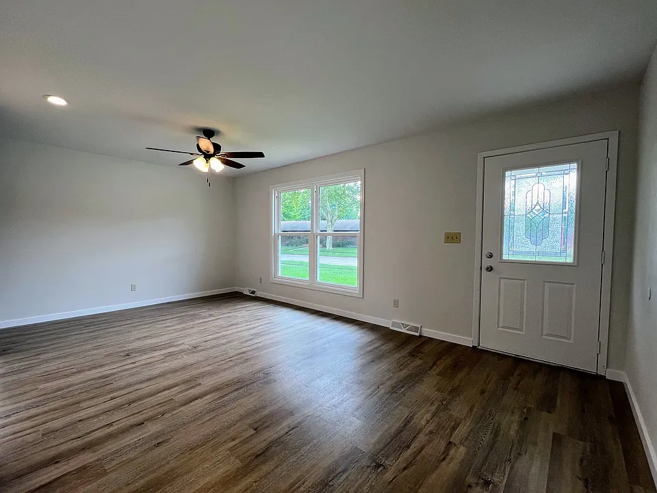 800 Rickard Rd