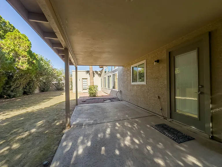 152 W La Vieve Ln — Photo 21