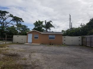 4674 10th Ave N, Lake Worth, FL 33463