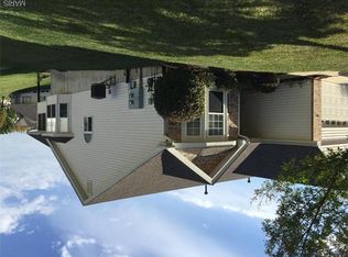 23 N Trumbull Cir, Saint Charles, MO 63301
