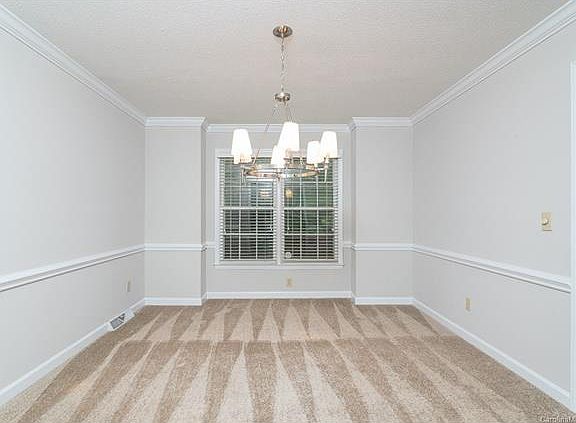 5th image of 237 Pine Creek Dr