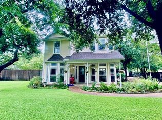 317 N Edna Ave, Lewisville, TX 75057