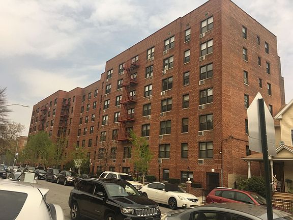 3rd image of 599 E 7th St APT 6J