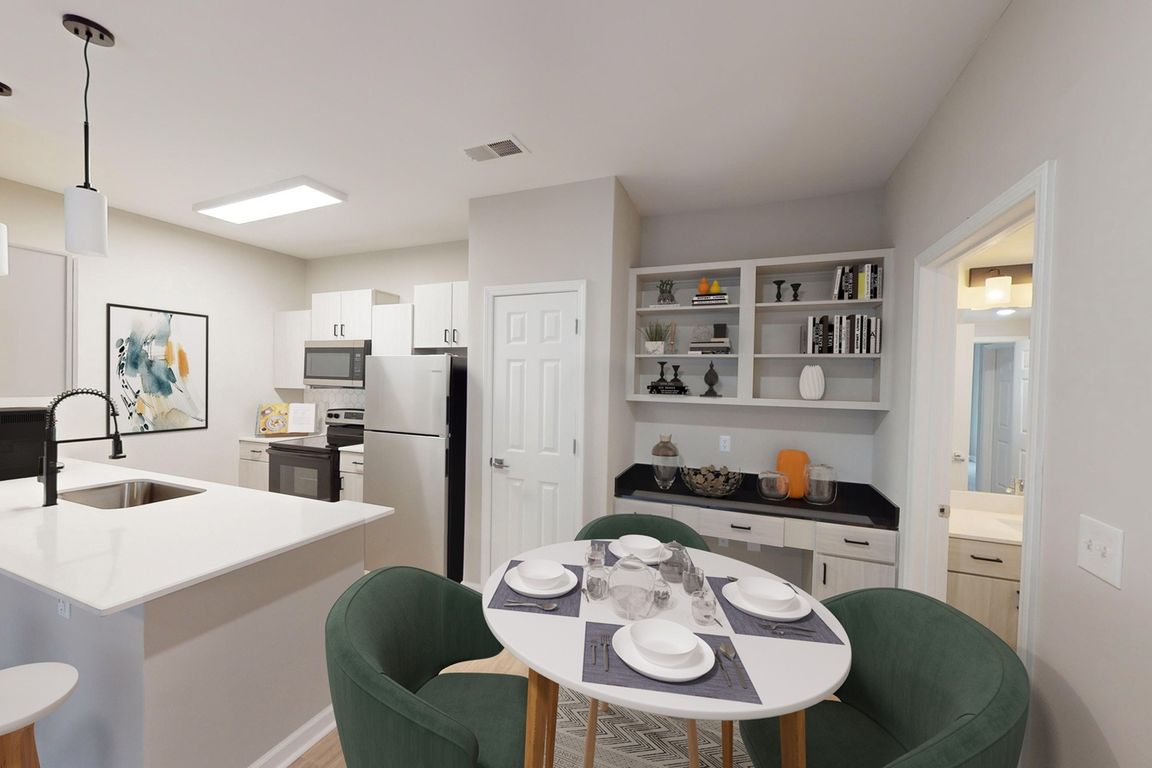 Newly Renovated Dining and Kitchen Area