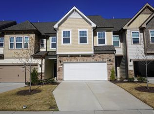 1041 Brennan Green Ct, Morrisville, NC 27560