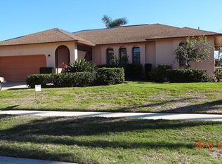 21 Primrose Ct, Marco Island, FL 34145