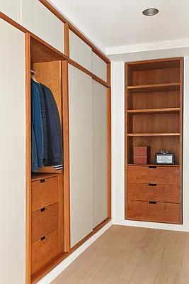 Sold by Compass | media 12