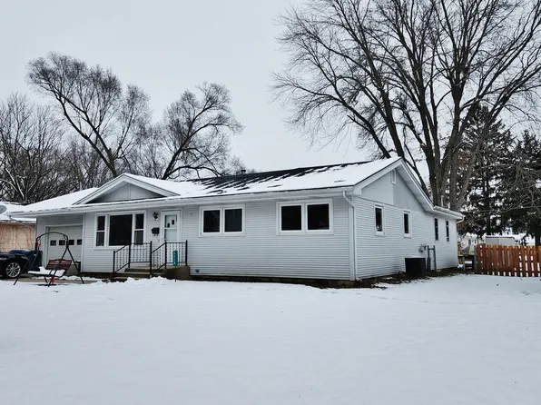 1113 Price St, Morris, IL 60450