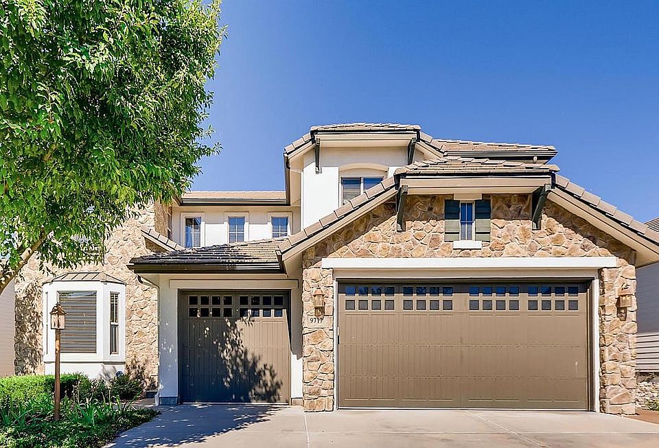 3 car garage