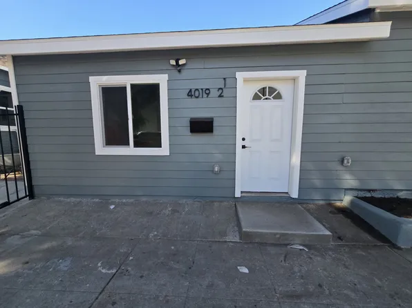 1291 East 40th Place - 4019 1/2, 4019 1/2 S Hooper Ave, Los Angeles, CA 90011