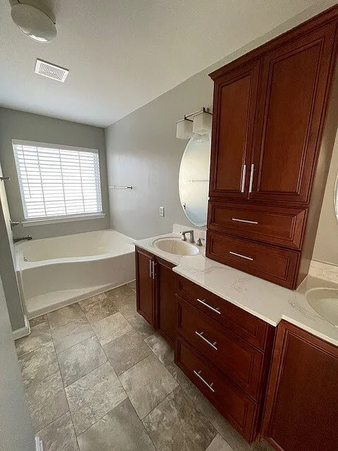 38 E Woodhaven Drive - 1 — Photo 4