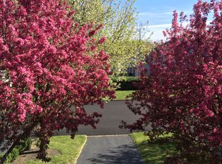 76 Averell Dr, Morris Plains, NJ 07950