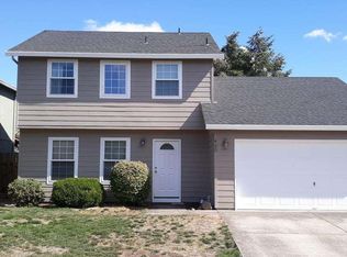 422 Alexander St NE, Salem, OR 97301