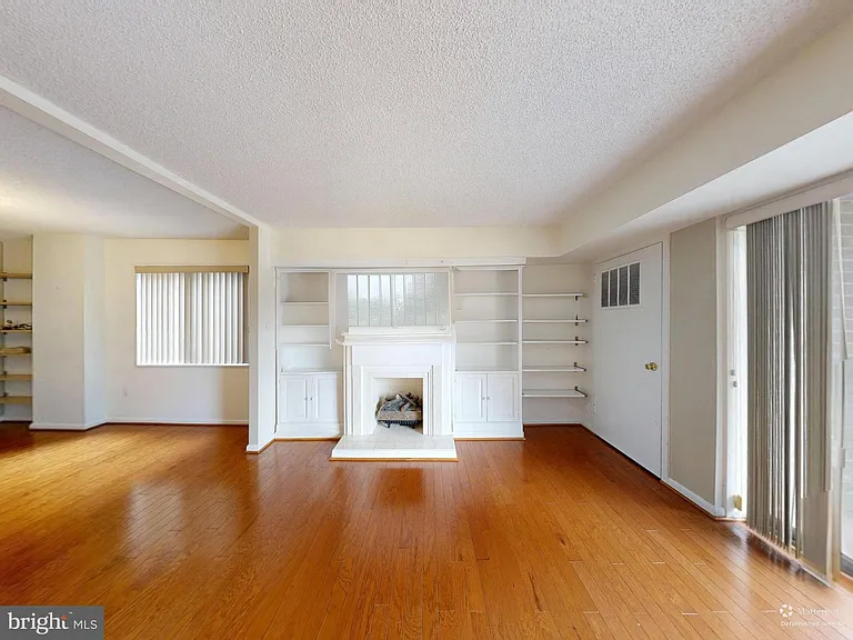 200 N Pickett St #207 — Photo 28