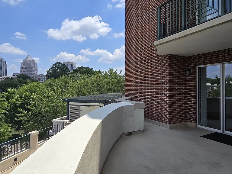 300 W 5th St #249 — Photo 21