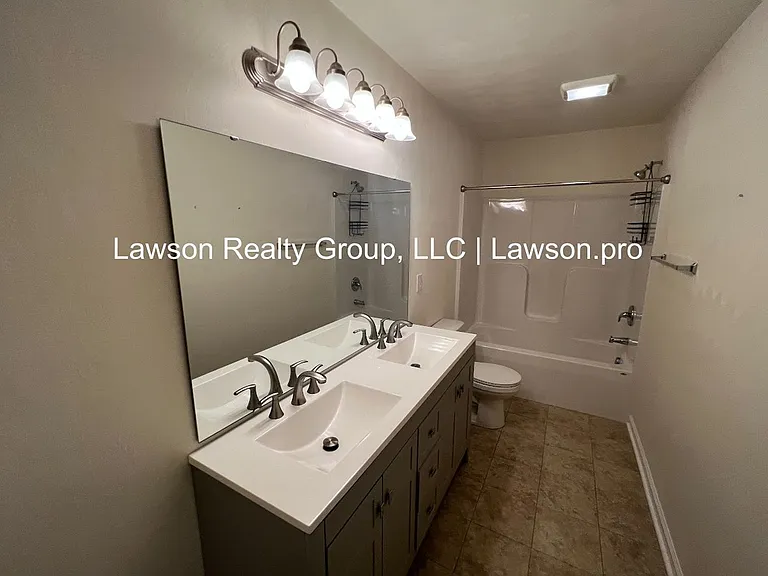 2080 Lawson Ln — Photo 44