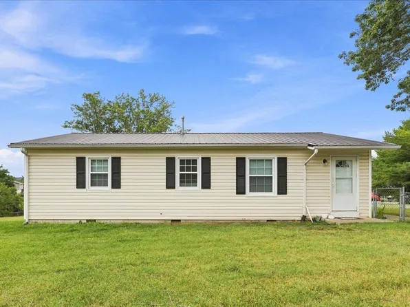 8 Westgate Rd, Verona, VA 24482