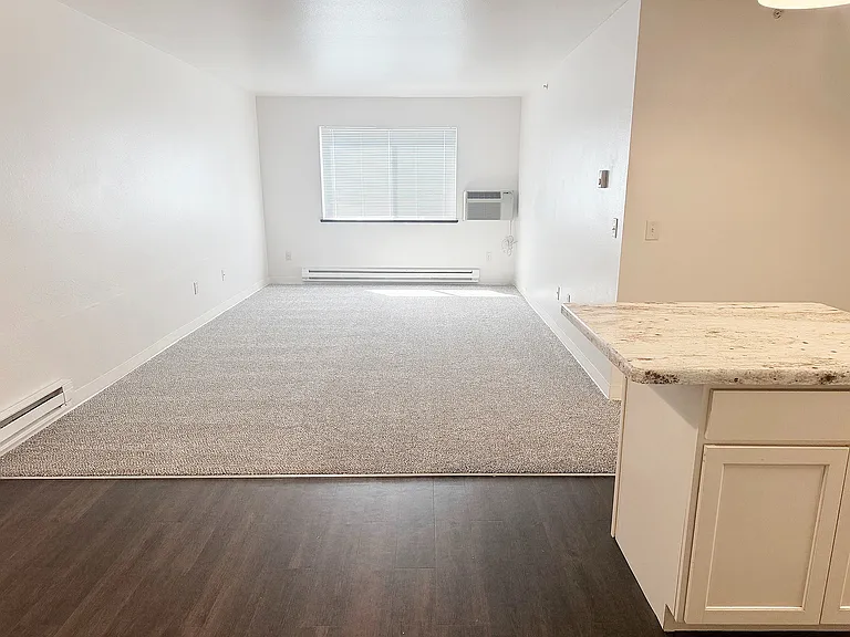 500 NW Lincoln Ave #127A — Photo 5