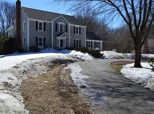 104 Longfellow Rd, Sudbury, MA 01776