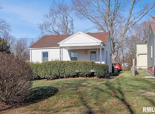 313 Creve Coeur Ct, Creve Coeur, IL