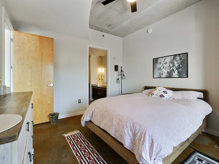 600 12th Ave S #634 — Photo 40