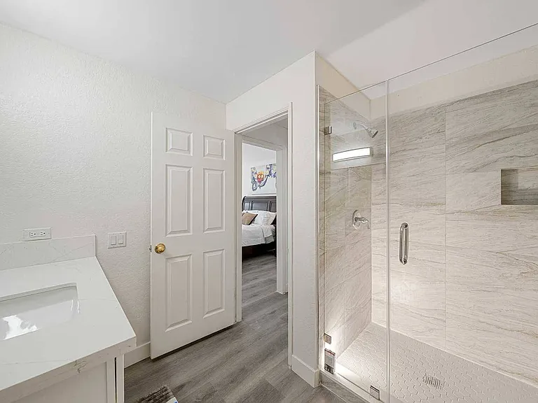 14833 Maywood Dr — Photo 21