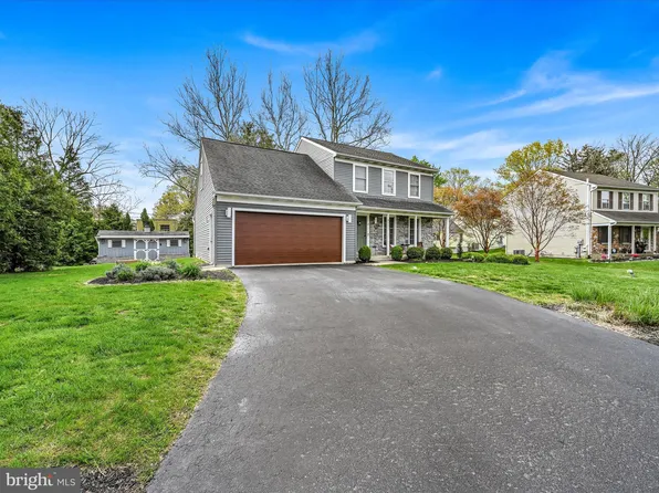 20 E Grant St, Lititz, PA 17543