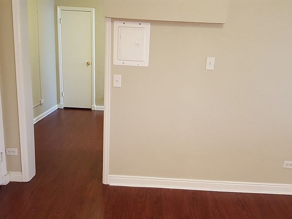 2nd image of 1032 E 14th Ave APT 1