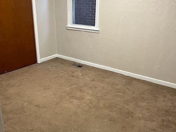 3rd image of 1302 Sabraton Ave #3