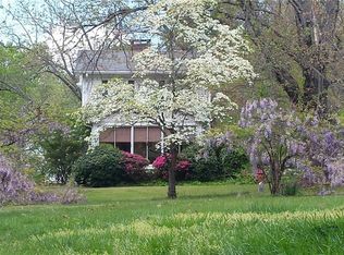 5525 Robin Lark Cir, Winston Salem, NC 27106