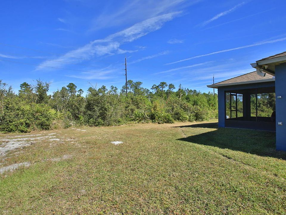 2nd image of 2831 Larkspur Rd