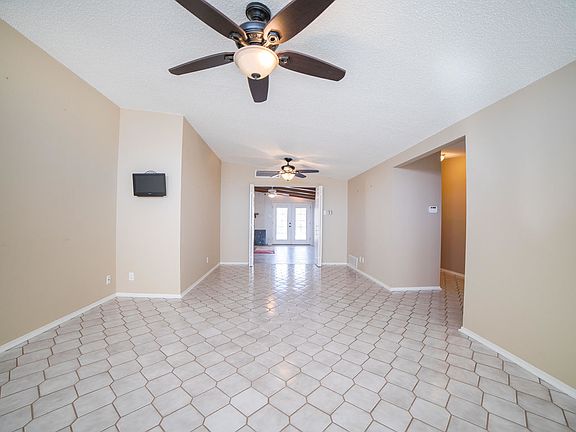 4th image of 9905 Trinidad Dr