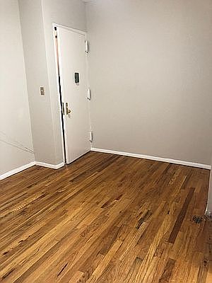 3rd image of 183 Thompson St APT F1