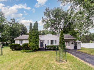 569 Marsh Rd, Pittsford, NY 14534