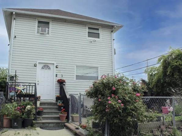 195 W Broadway, Inwood, NY 11096