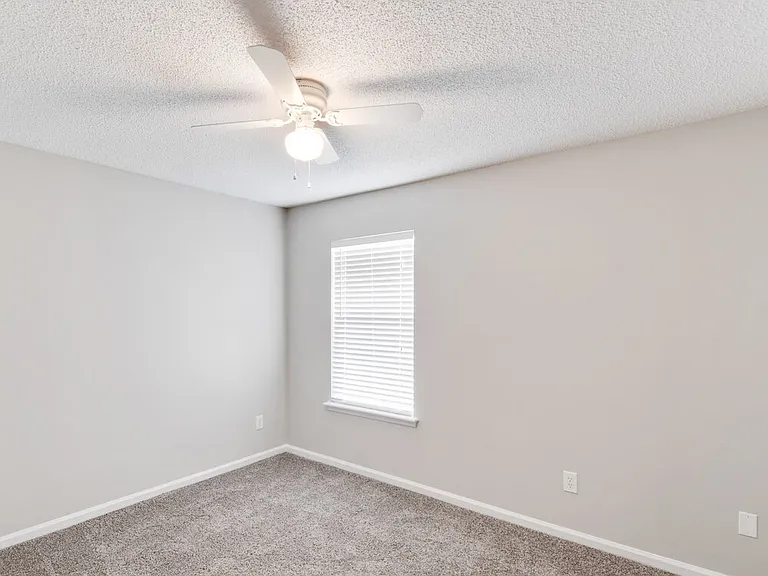 1953 Longneedle Ln — Photo 8