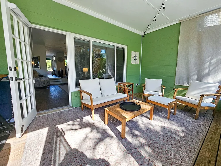 713 W Venice Ave — Photo 25