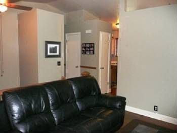 1st image of 3047 Winston Dr