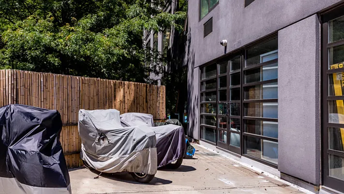 Rented by Nooklyn NYC LLC | media 57