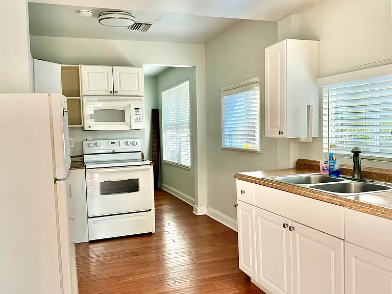205 S Federal Hwy — Photo 15