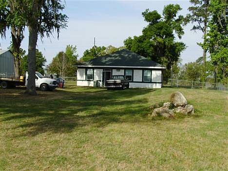 1st image of 3273 NW 27th Ave