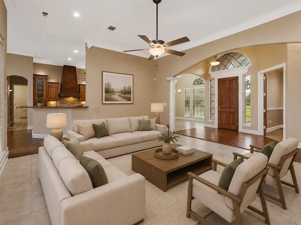 7301 Stallion St, Denton, TX 76208