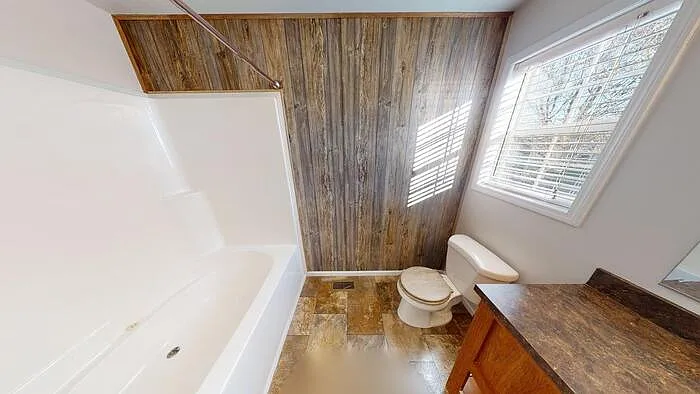 331 Continental Ave — Photo 11
